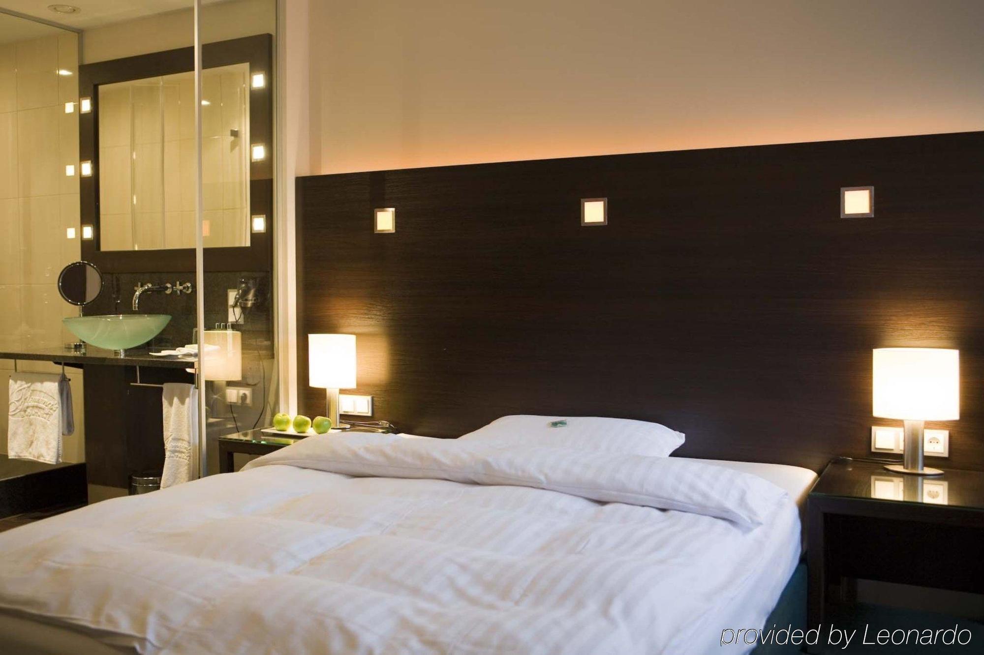 Flemings Hotel Frankfurt Hamburger Allee Frankfurt am Main Rum bild